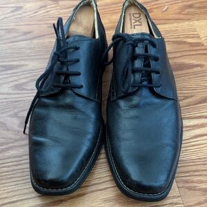Sandro Moscoloni Black Leather Lace-Up Oxfords